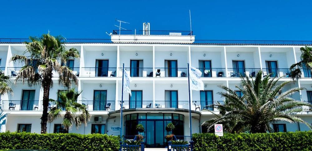 Ticho'S Greenblu Hotel Castellaneta Marina Dış mekan fotoğraf