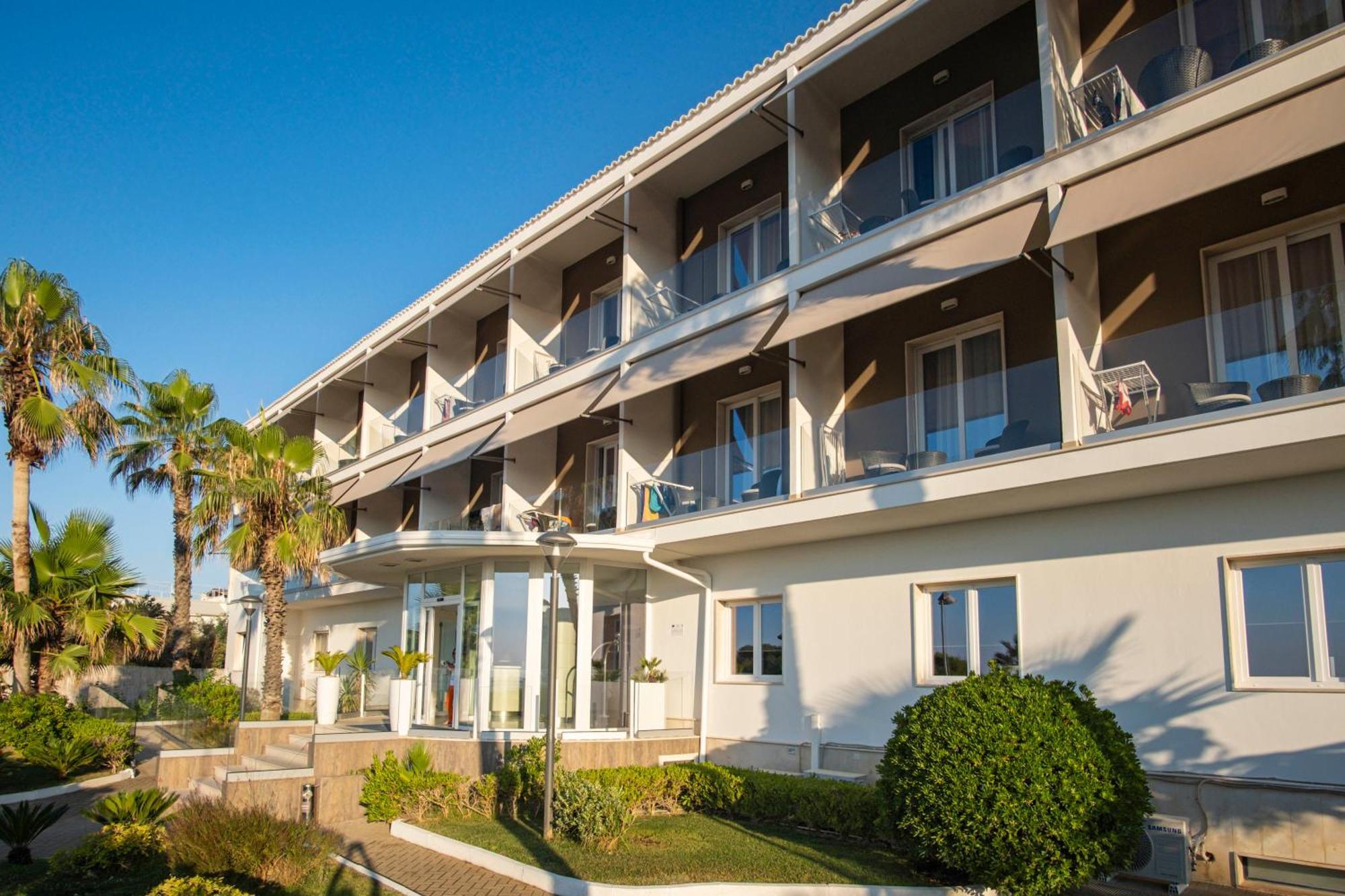 Ticho'S Greenblu Hotel Castellaneta Marina Dış mekan fotoğraf